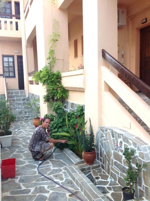 פלטניאס Ilias Apartments מראה חיצוני תמונה