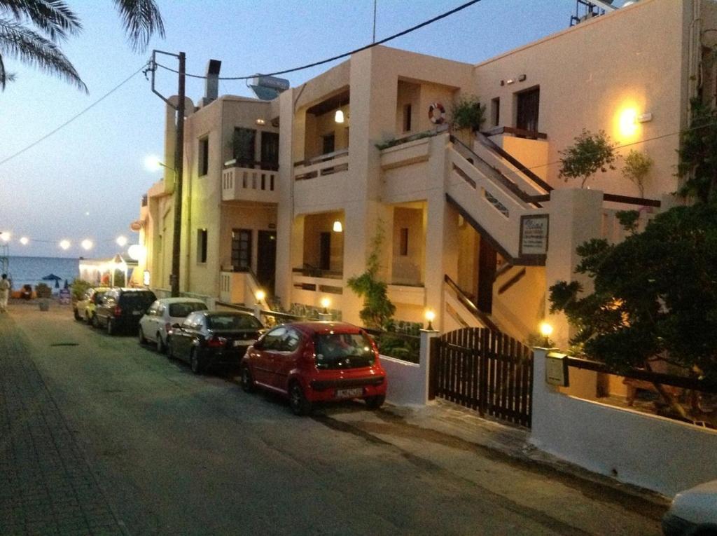 פלטניאס Ilias Apartments מראה חיצוני תמונה